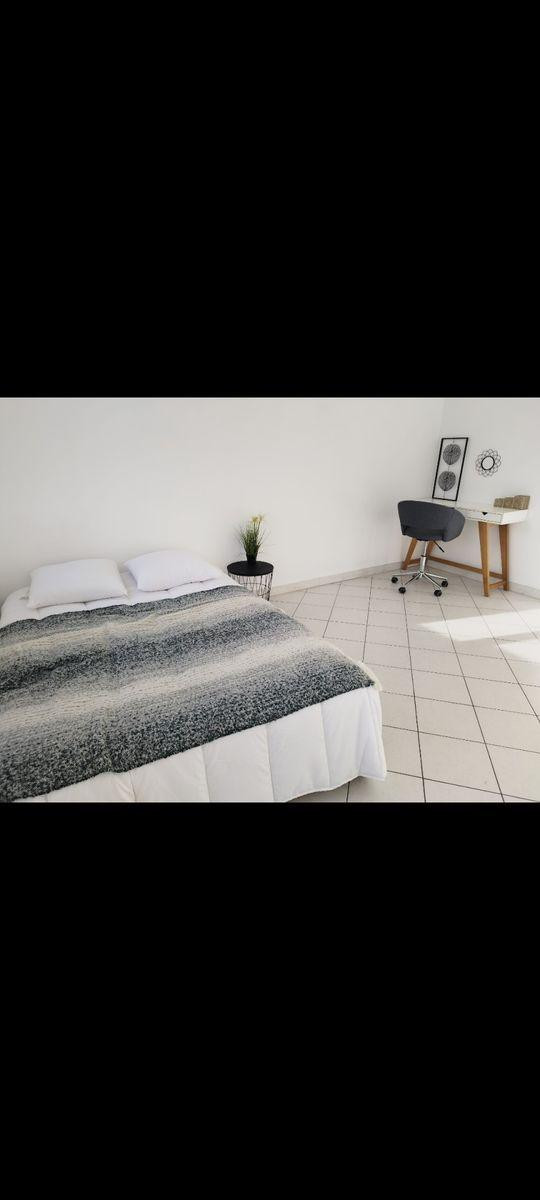 
                                                Colocation
                                                 3 Chambres meublées dans colocation Villeurbanne