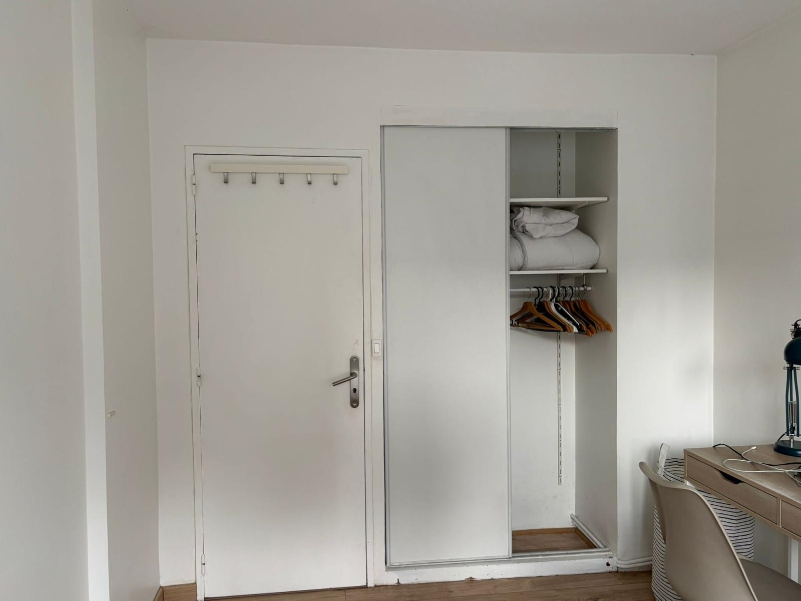 
                                                Colocation
                                                 3 chambres meublées Grenoble Vallier