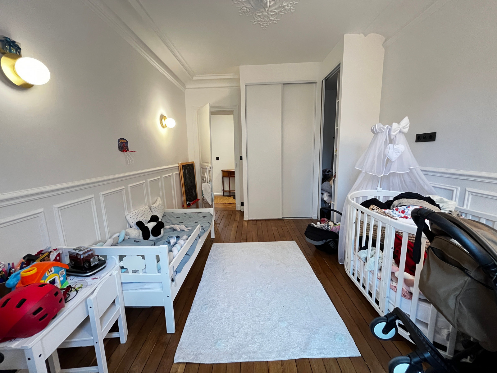 
                                                Location
                                                 3 P TRAVERSANT - BAIGNÉ DE LUMIERE (loyer tout inclus)