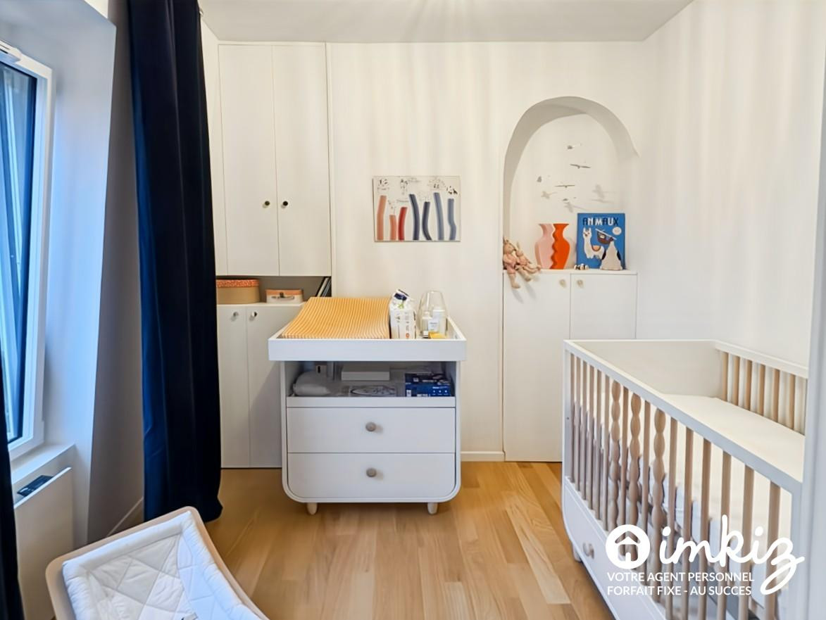 
                                                Vente
                                                 3 pièces 52m² rénové par architecte - Nation