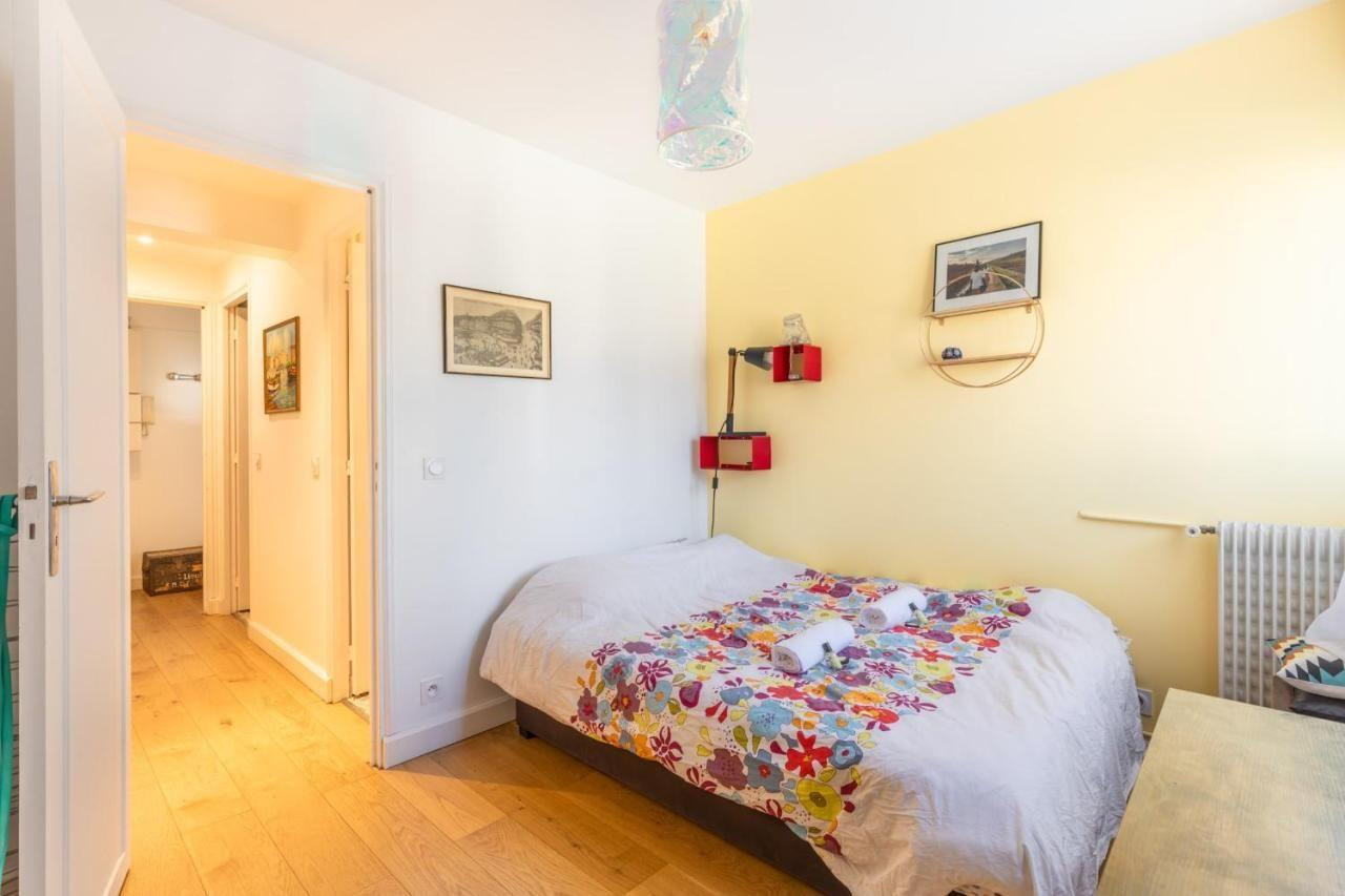 
                                                Location
                                                 3 pièces 65 m2 - Grand appartement cosy 18eme