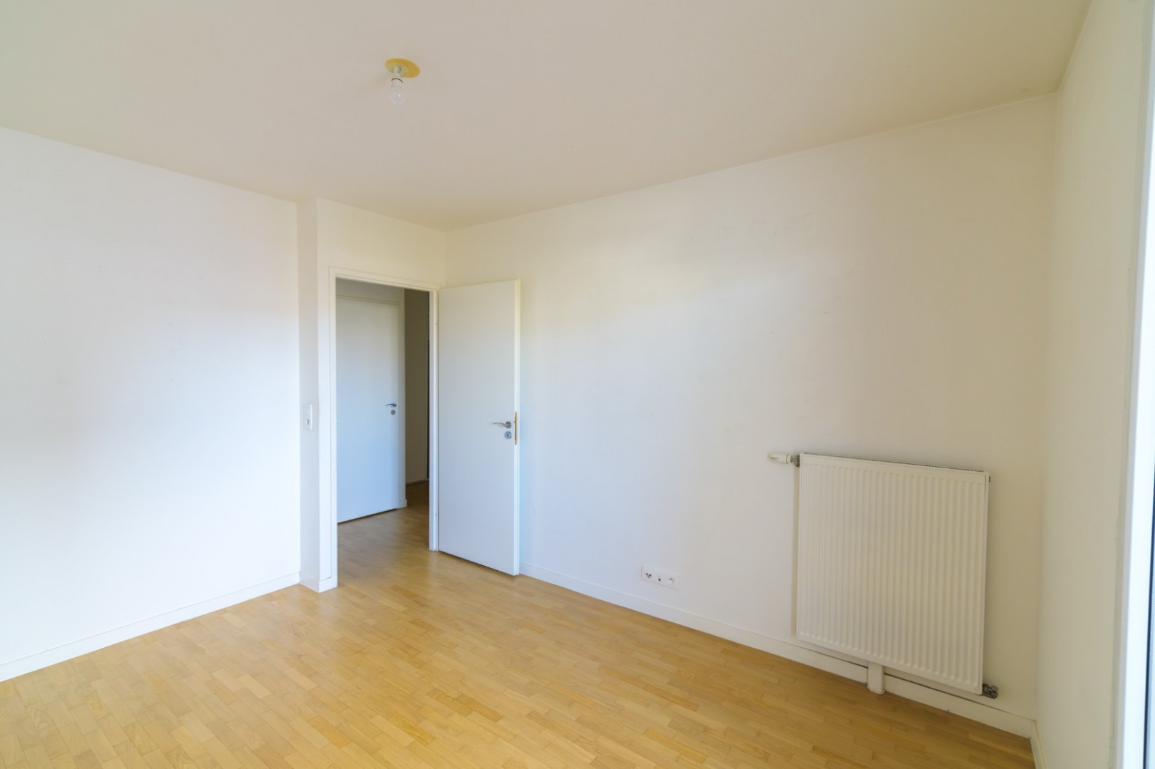 
                                                Vente
                                                 3 pièces