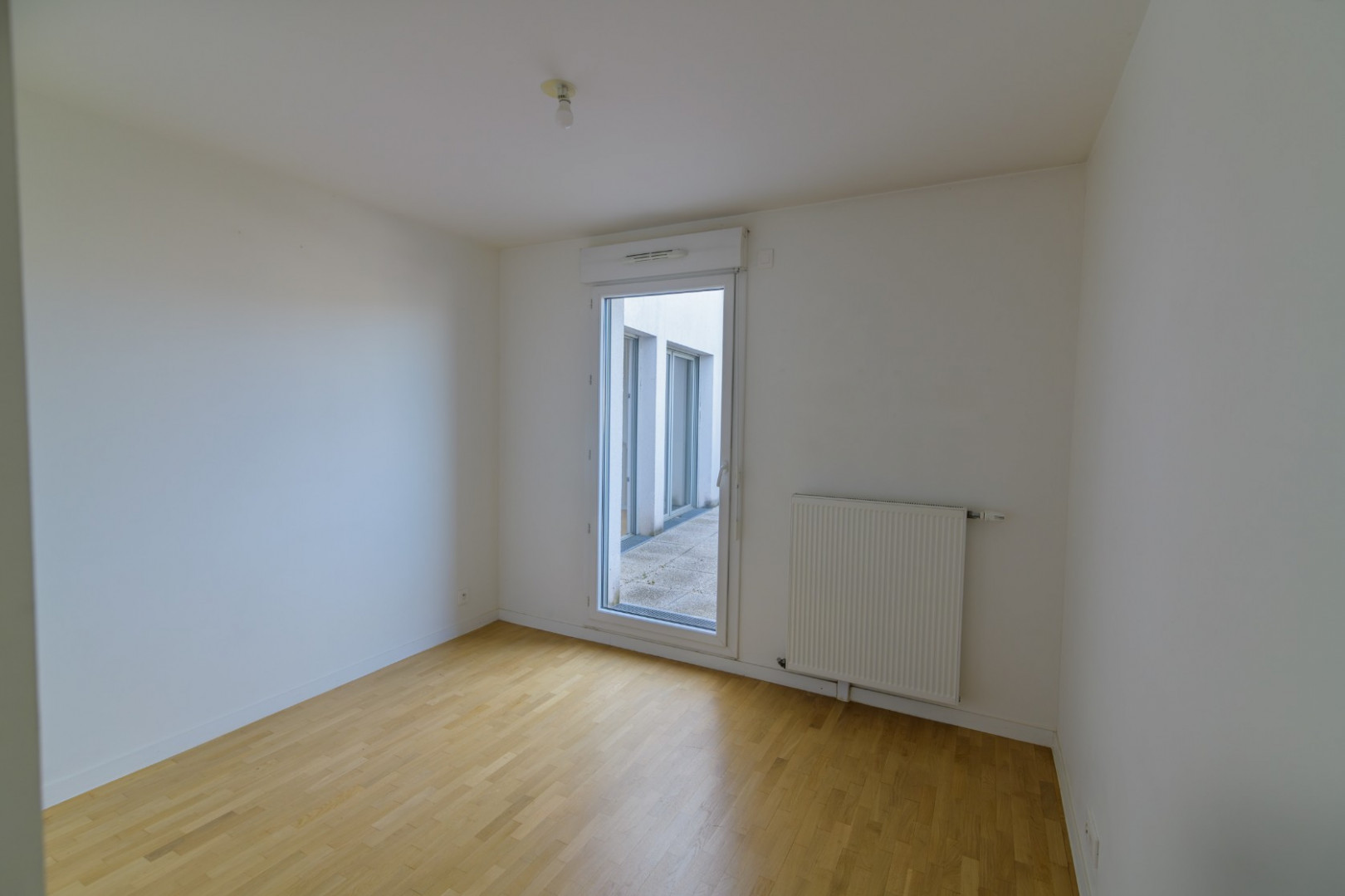 
                                                Vente
                                                 3 pièces