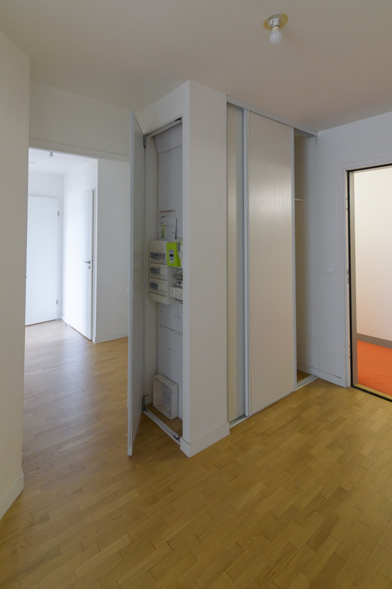 
                                                Vente
                                                 3 pièces