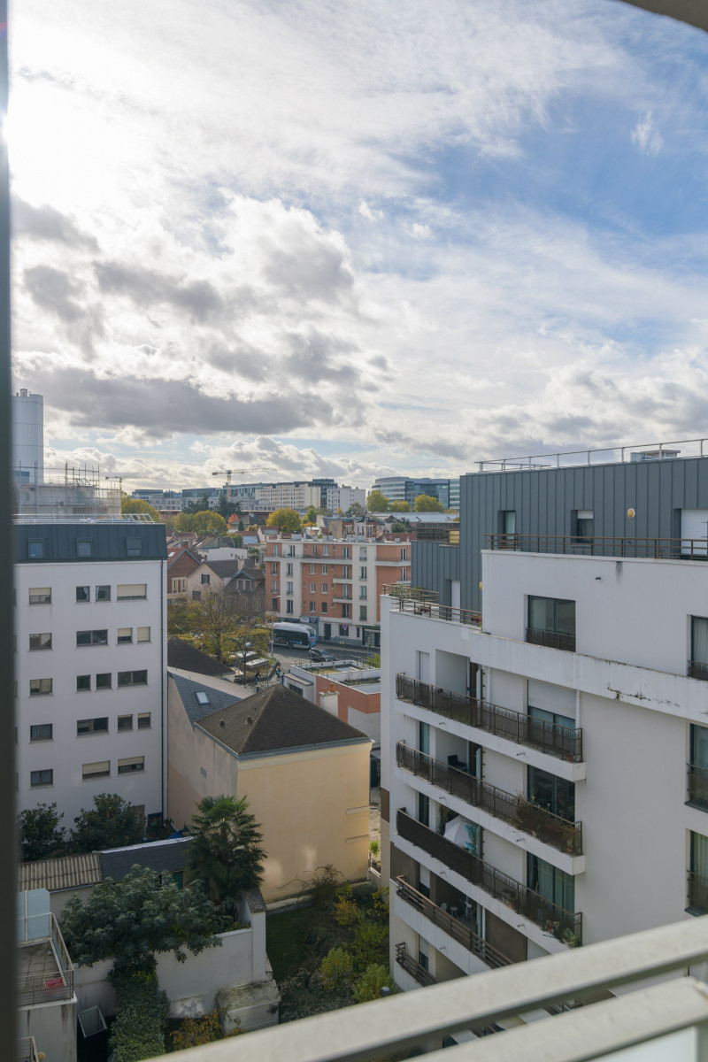 
                                                Vente
                                                 3 pièces