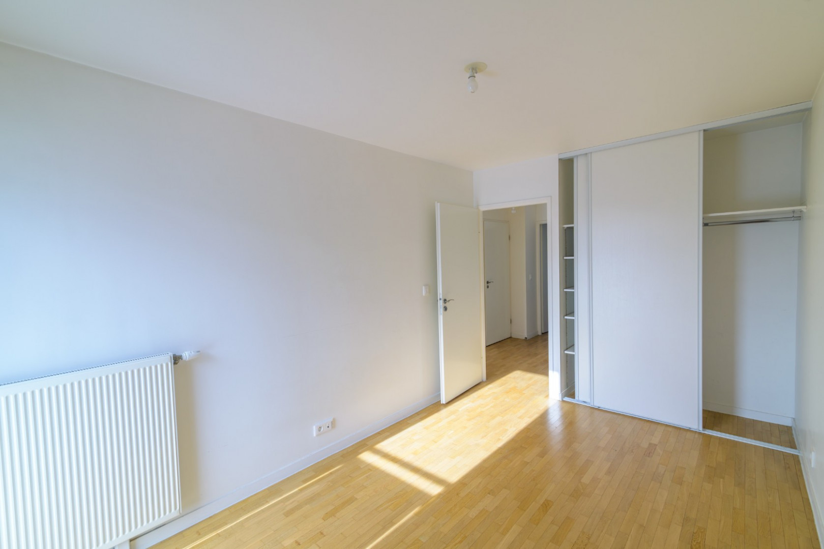 
                                                Vente
                                                 3 pièces