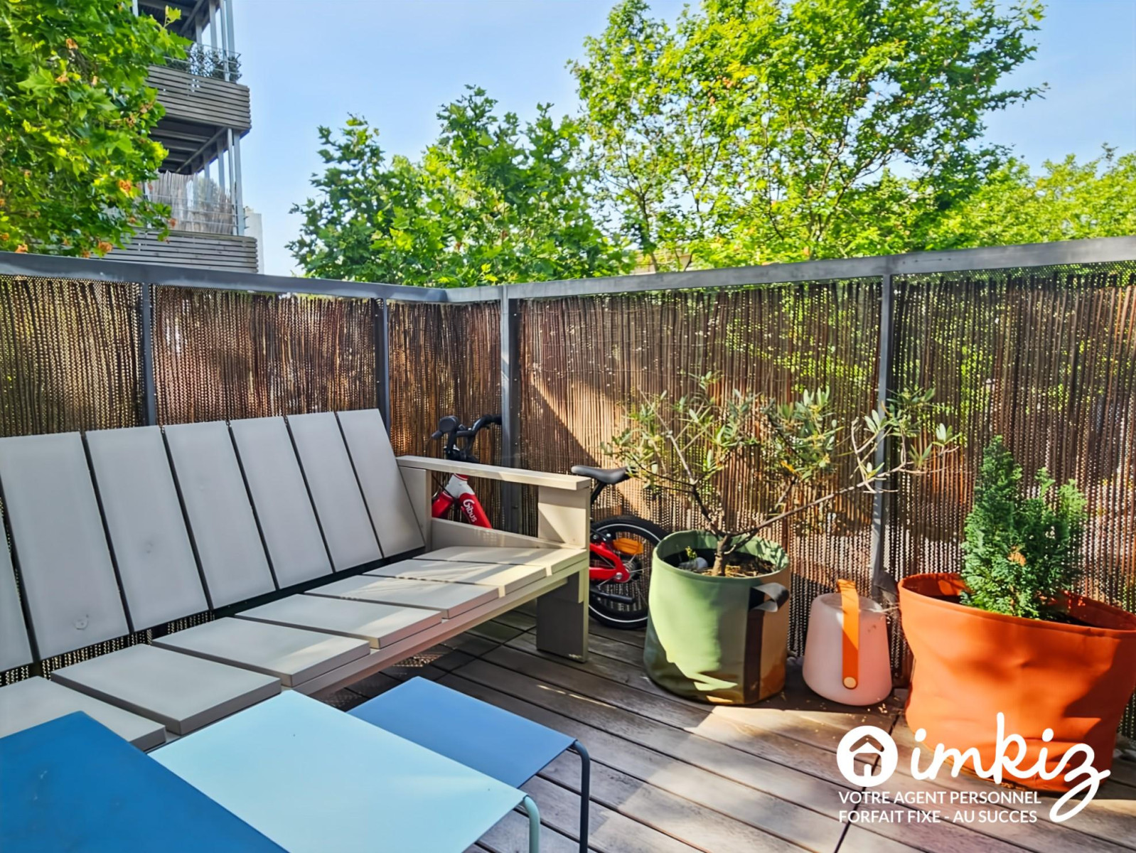 
                                                Vente
                                                 3 pièces avec  terrasse parking ascenseur 17e