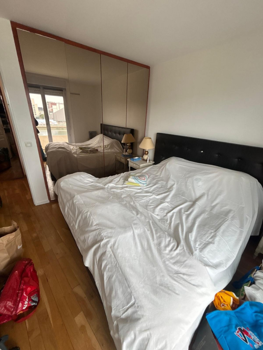 
                                                Location
                                                 3 pièces balcon