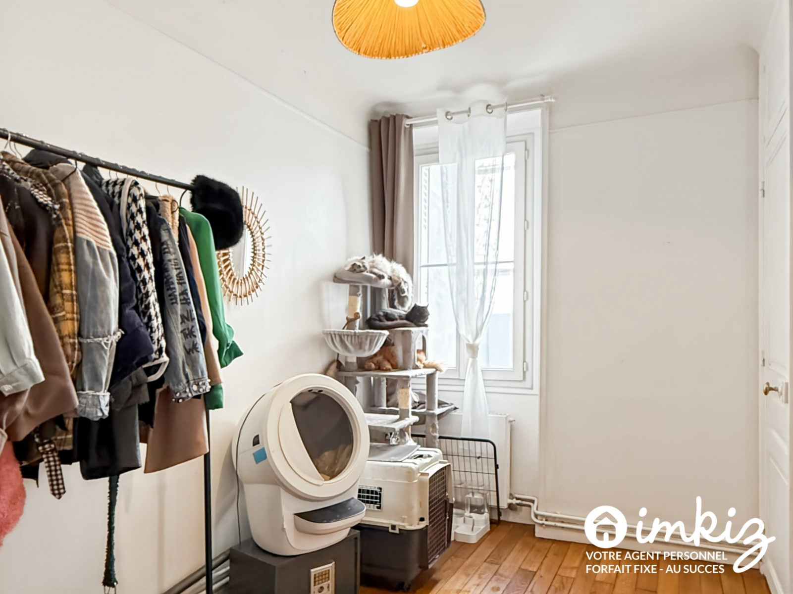 
                                                Vente
                                                 3 pièces de 43m2, Paris 17ème, aucun travaux