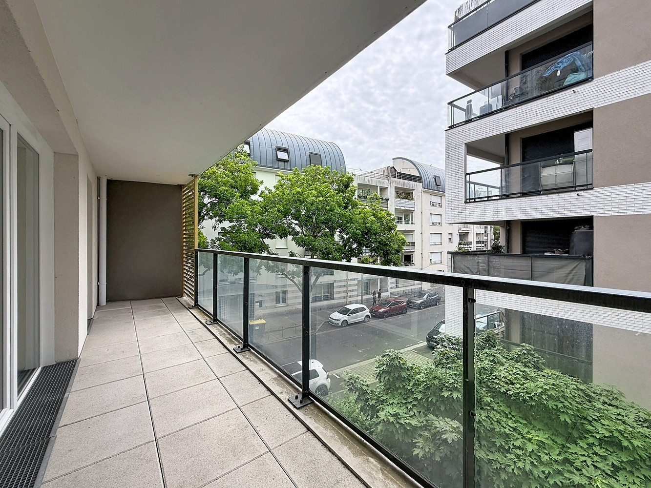 
                                                Vente
                                                 3 pièces de 60,51m² dans immeuble récent avec balcon et parking