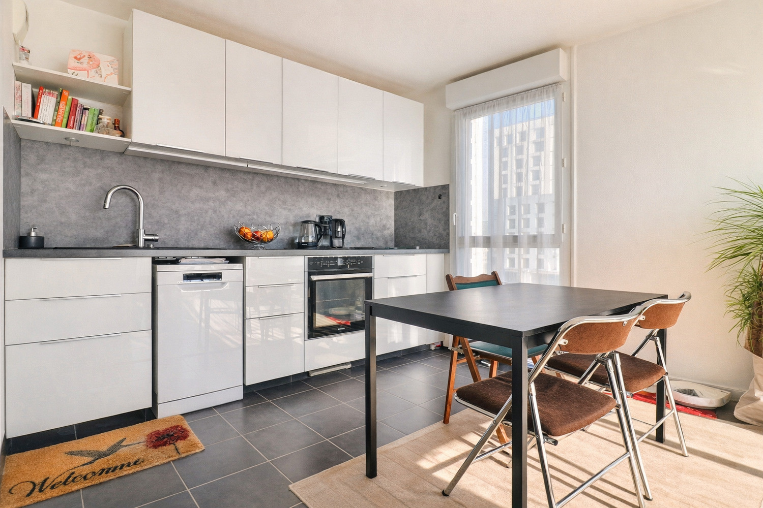 
                                                Vente
                                                 3 pièces lumineux Bagneux