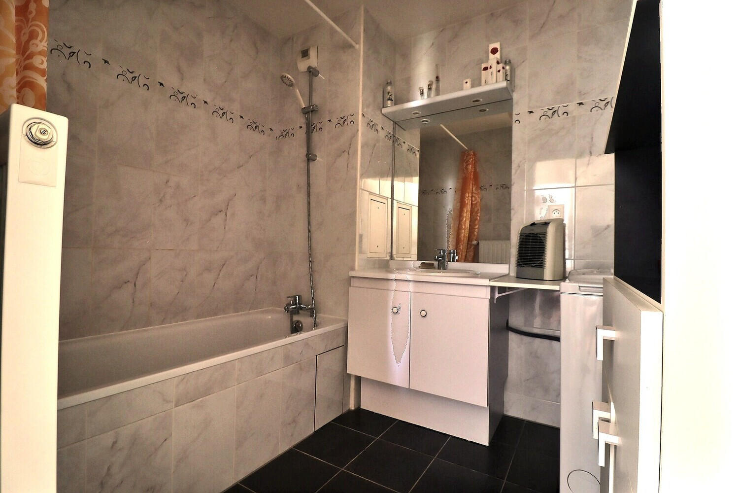 
                                                Vente
                                                 3 pièces lumineux Bagneux