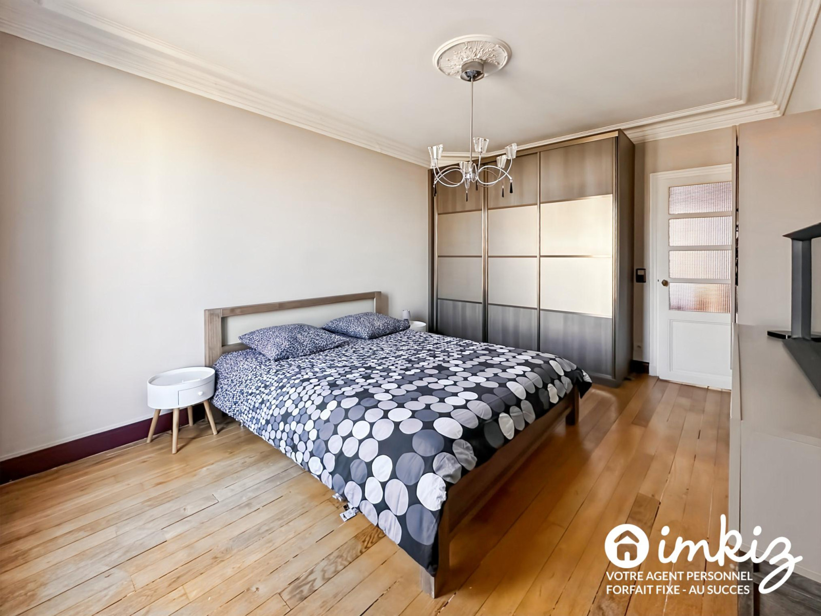 
                                                Vente
                                                 3 pièces lumineux, calme, rénové – Paris 12e