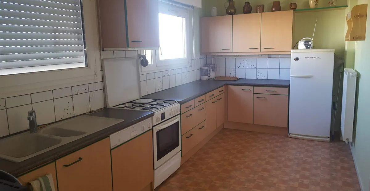 
                                                Location
                                                 3 Pièces meublé 79 m² à Rennes