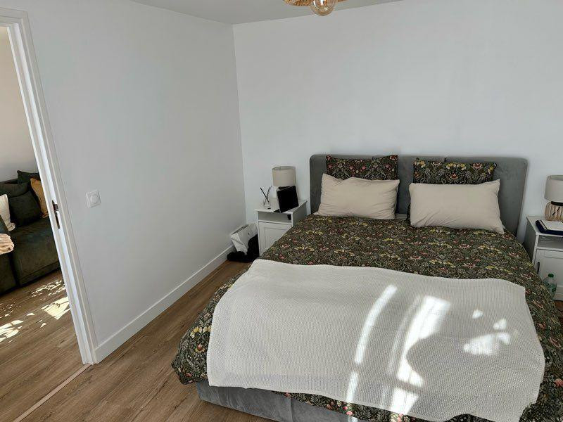 
                                                Location
                                                 3 pièces rénové centre ville Rueil