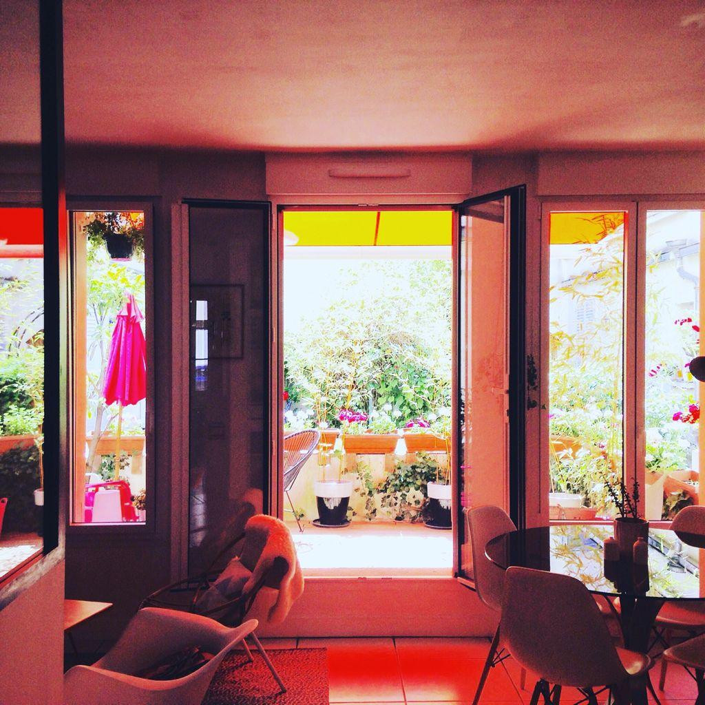 
                                                Location
                                                 3 pièces terrasse - Paris 17 Epinettes 2 ch. 45m²