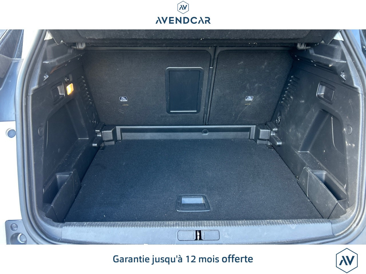 
                                                Voiture
                                                 3008 GENERATION-II 1.5 BLUEHDI 130 ALLURE PACK EAT BVA START-STOP