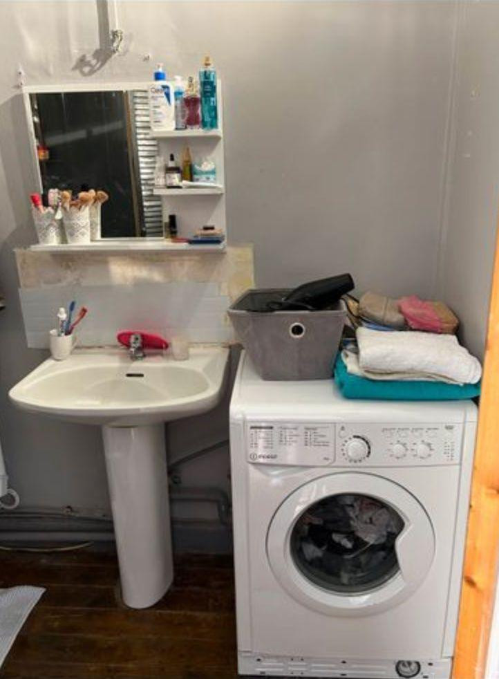 
                                                Location
                                                 30m2 gare