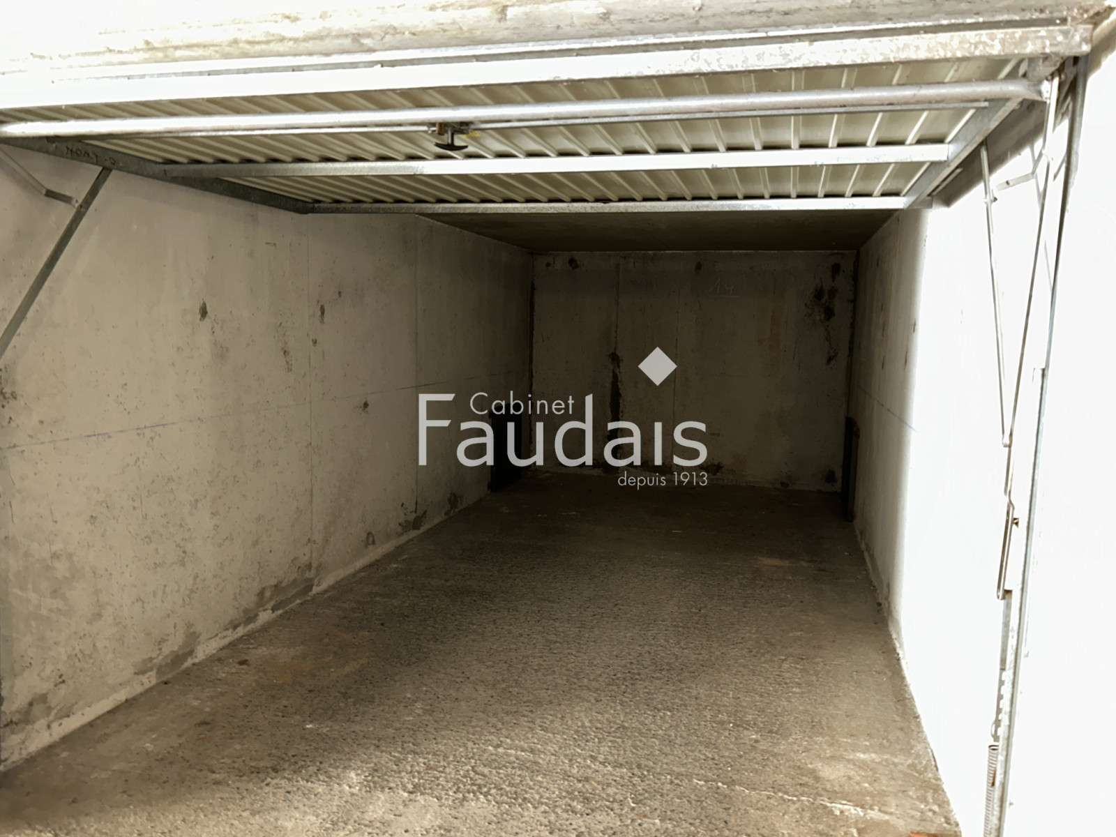 
                                                Location
                                                 33 rue Ambroise Croizat - Résidence le panoramic