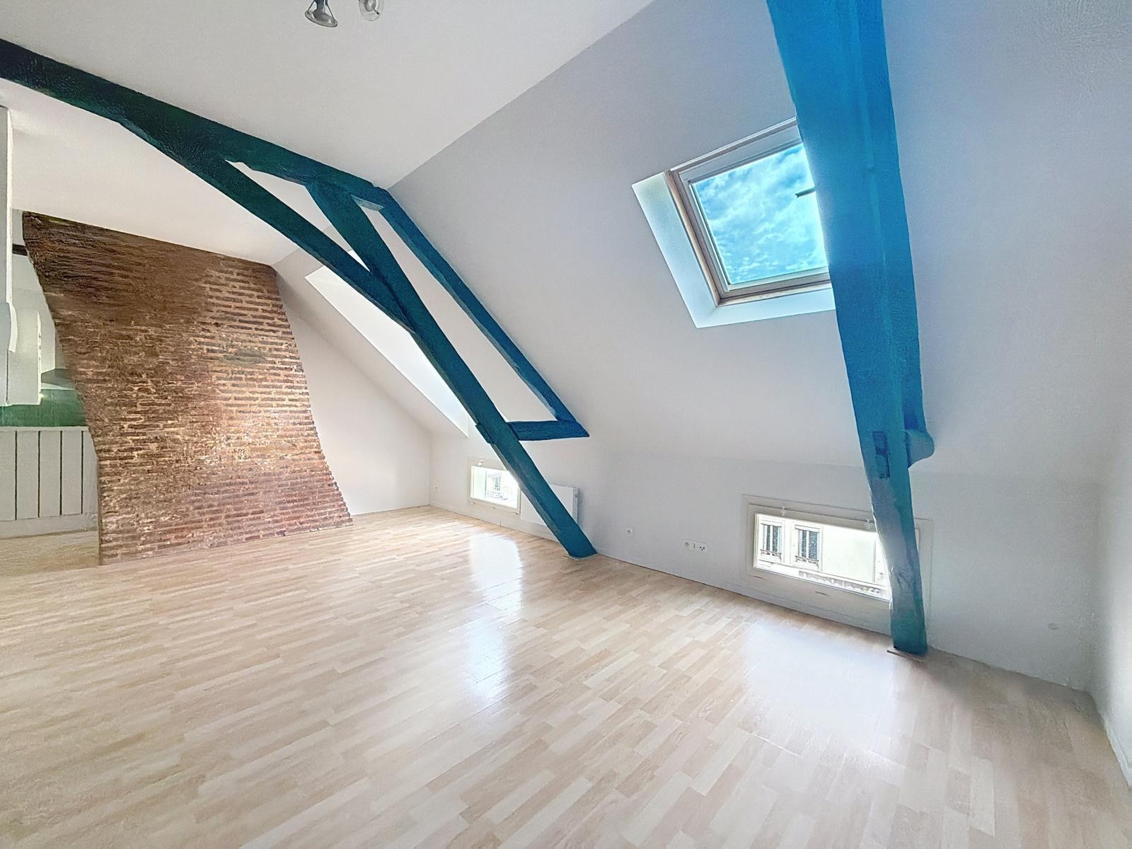 
                                                Location
                                                 3P 50m² Situation géographique idéale