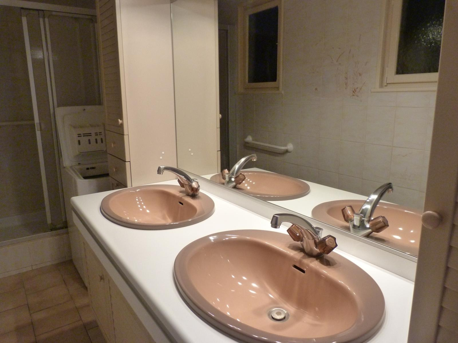 
                                                Location
                                                 3P 74m² avec balcon