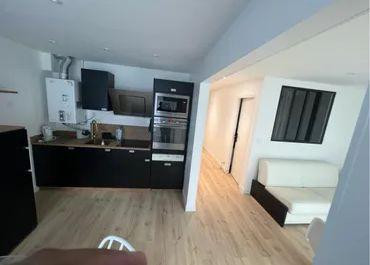 
                                                Location
                                                 3P meublé 40m2, entièrement rénové, RDC à Nantes
