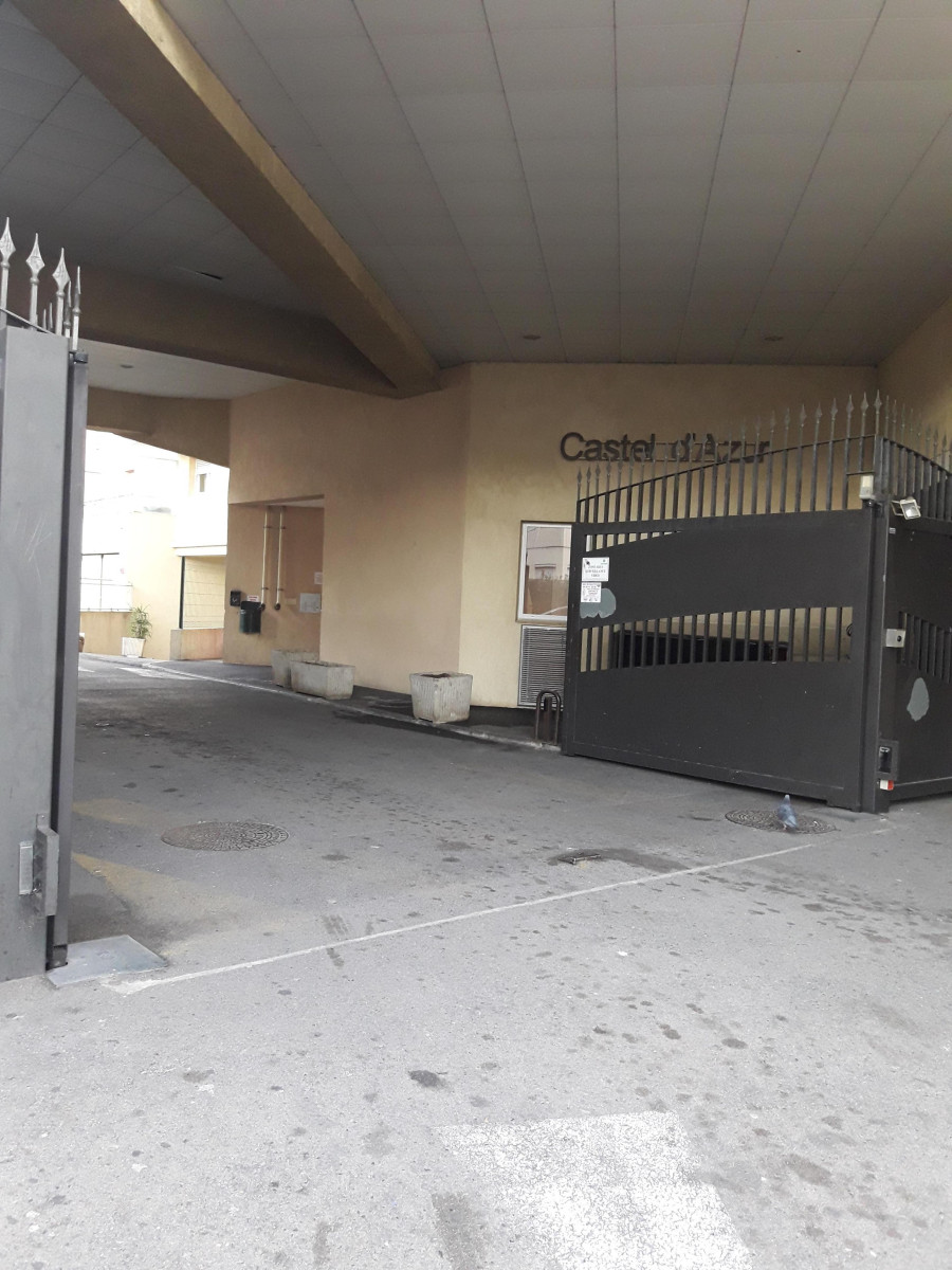 
                                                Vente
                                                 3p -Nice  – Quartier Pont Michel | Duplex lumineux