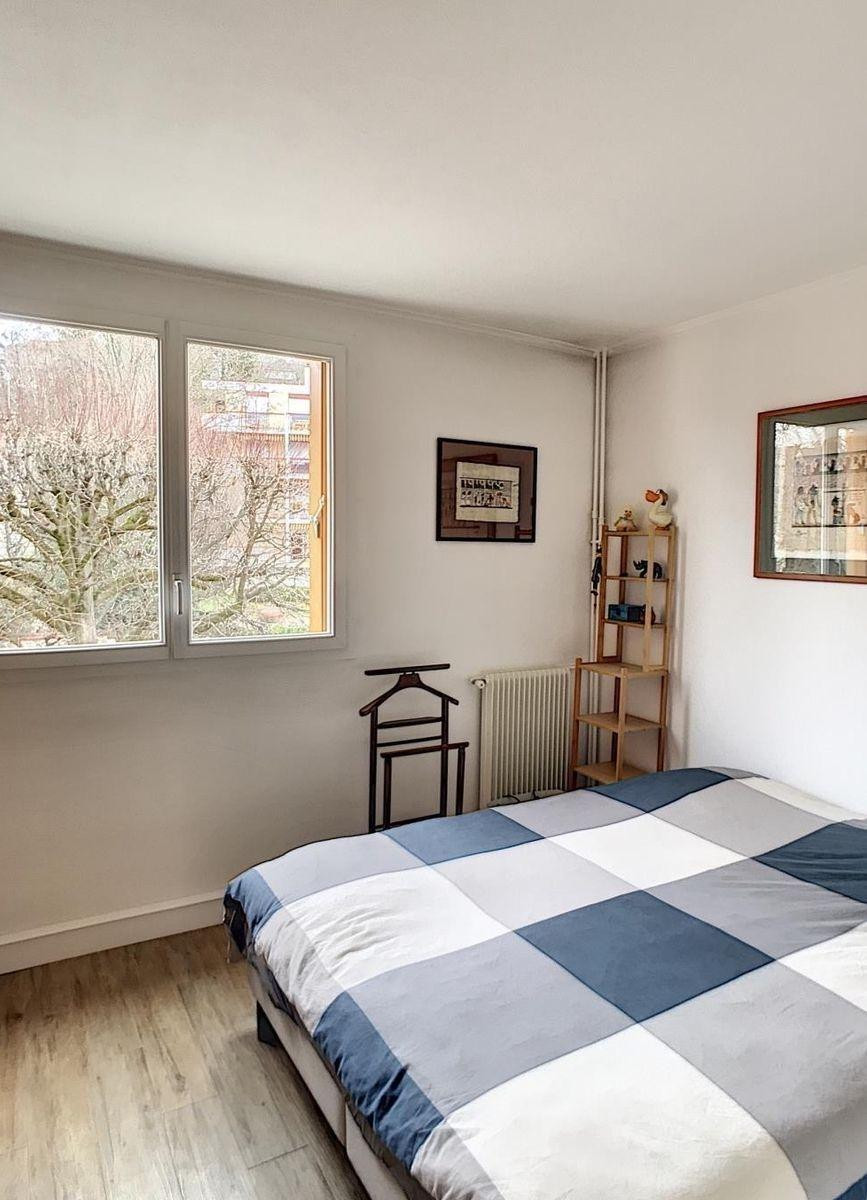 
                                                Location
                                                 3P Vue bords de Marne Centre Ville - Champigny