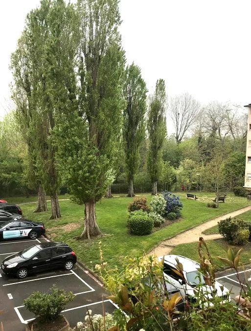 
                                                Location
                                                 3P Vue bords de Marne Centre Ville - Champigny
