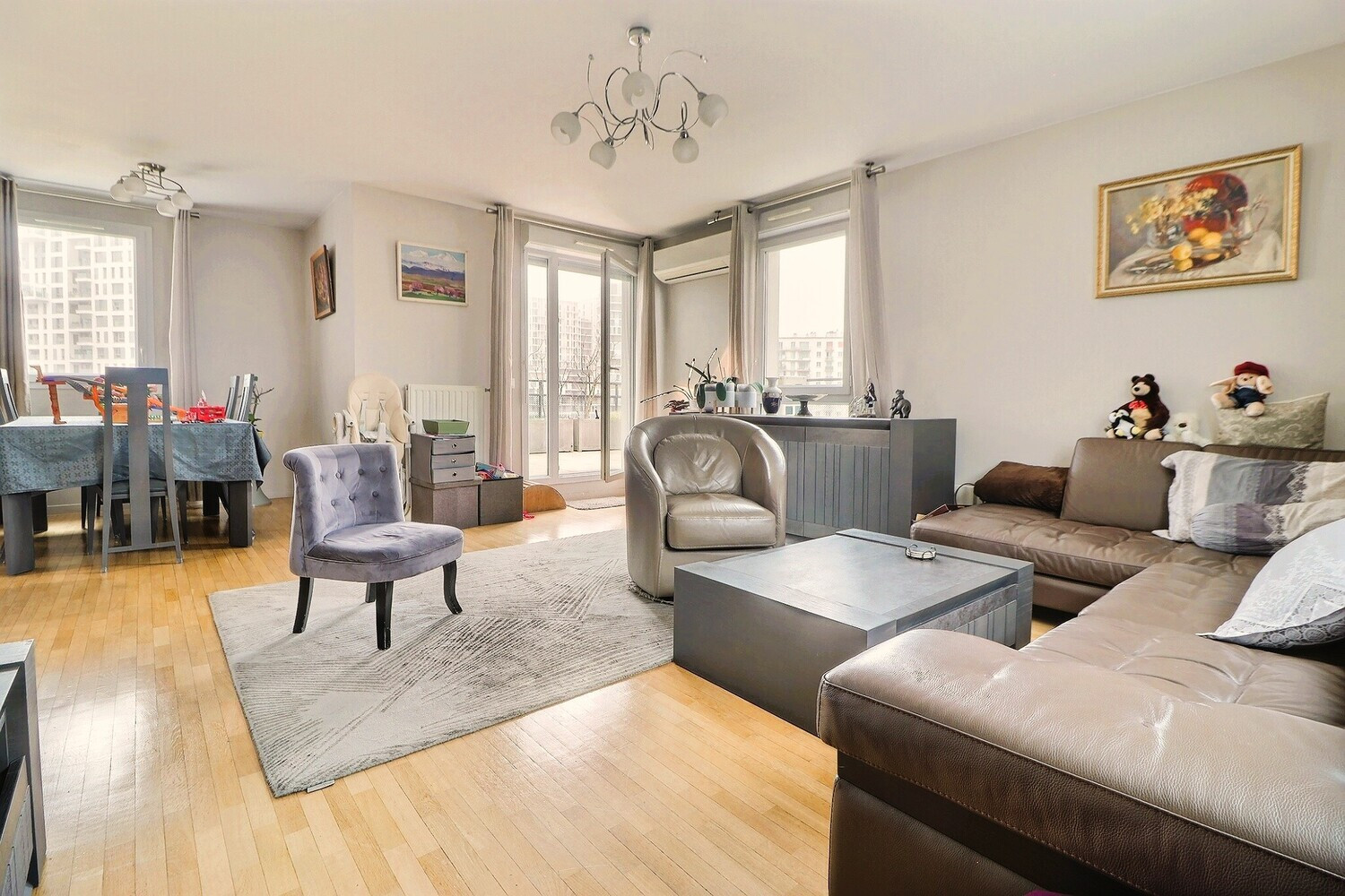 
                                                Vente
                                                 4/5 Pièces Bagneux Lucie Aubrac