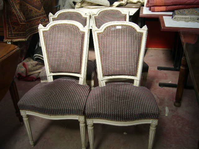 
                                                Meuble
                                                 4 chaises bois tapissé, promotion