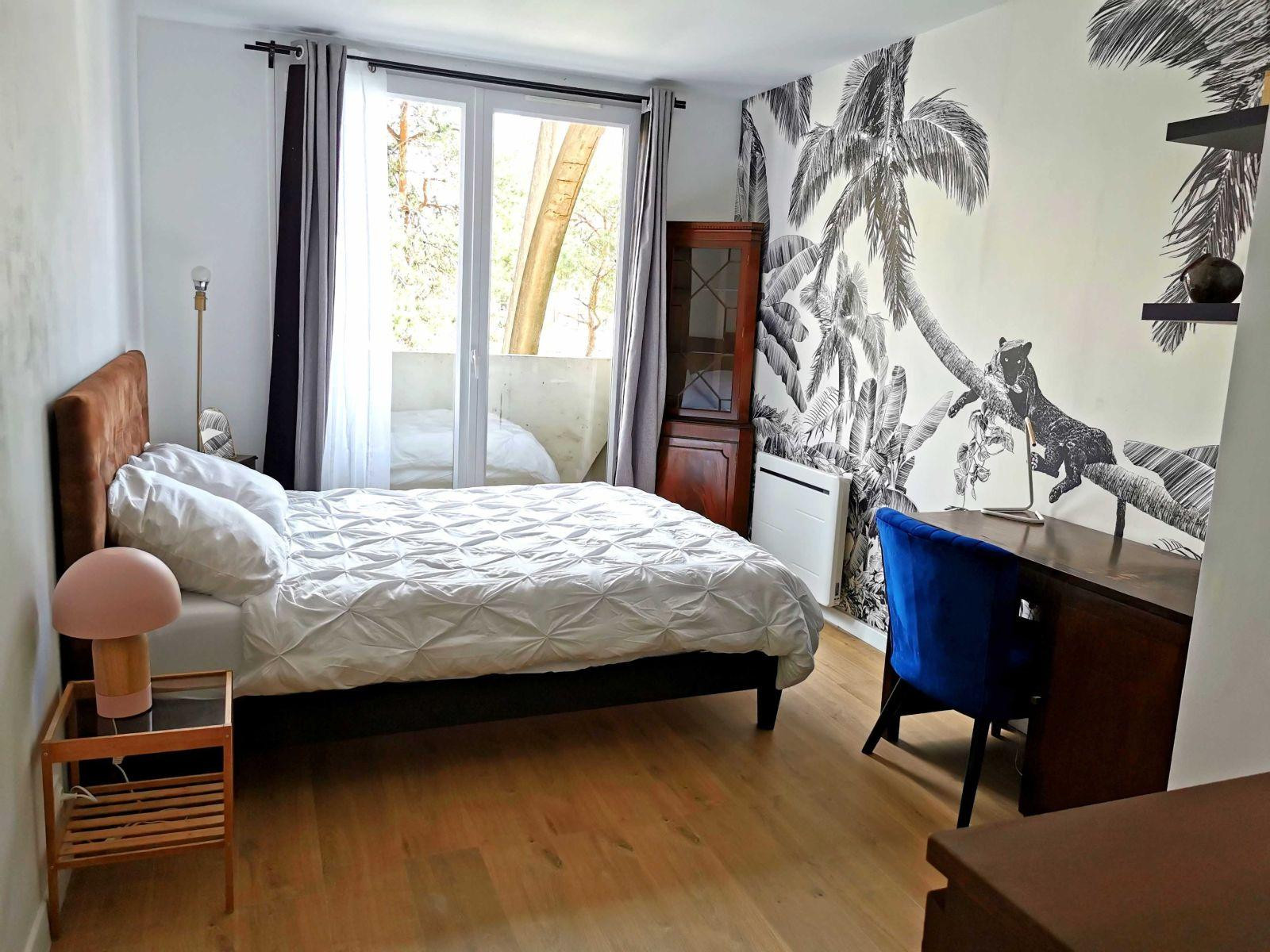 
                                                Colocation
                                                 4 chambres dans superbe duplex 102m² meublé rénové