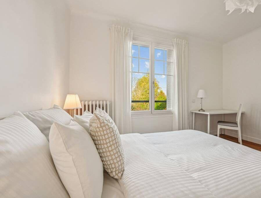 
                                                Colocation
                                                 4 chambres dans une colocation 127 m² Cachan