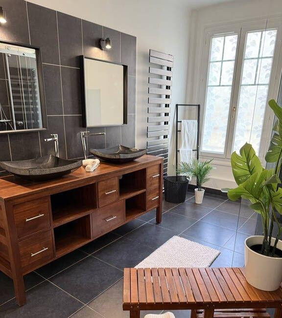 
                                                Colocation
                                                 4 chambres dans une colocation 127 m² Cachan