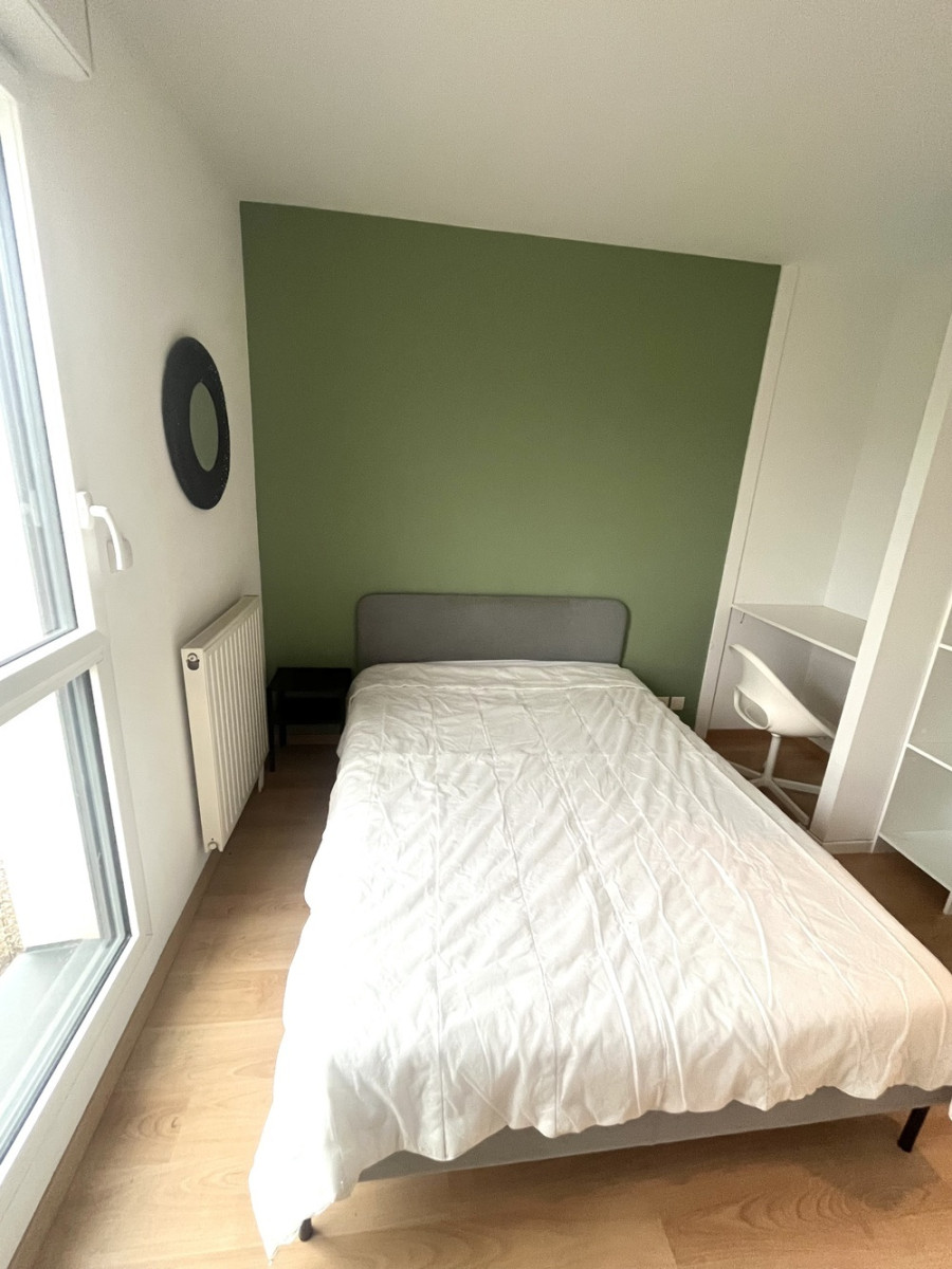 
                                                Colocation
                                                 4 chambres dont 1 avec sdb, Rennes Beauregard