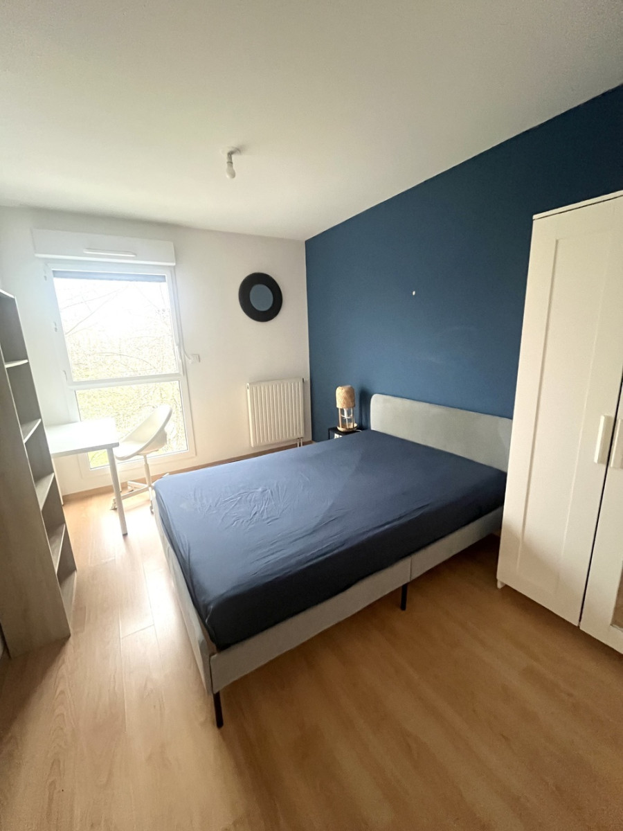 
                                                Colocation
                                                 4 chambres dont 1 avec sdb, Rennes Beauregard