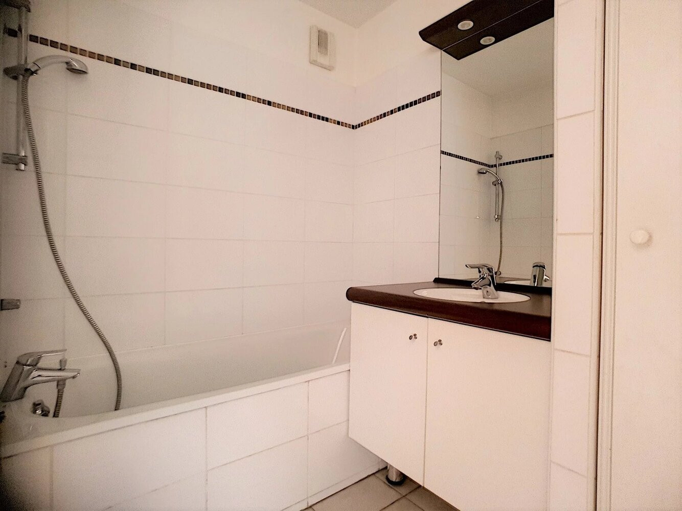 
                                                Vente
                                                 4 pièces 90m² éco quartier quais de Seine