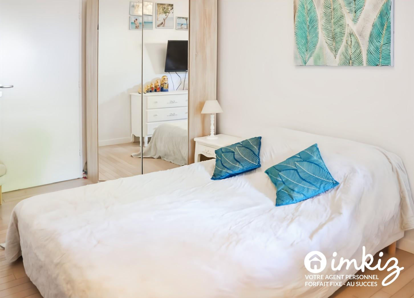 
                                                Vente
                                                 4 pièces en rez-de-jardin avec terrasse, jardin
