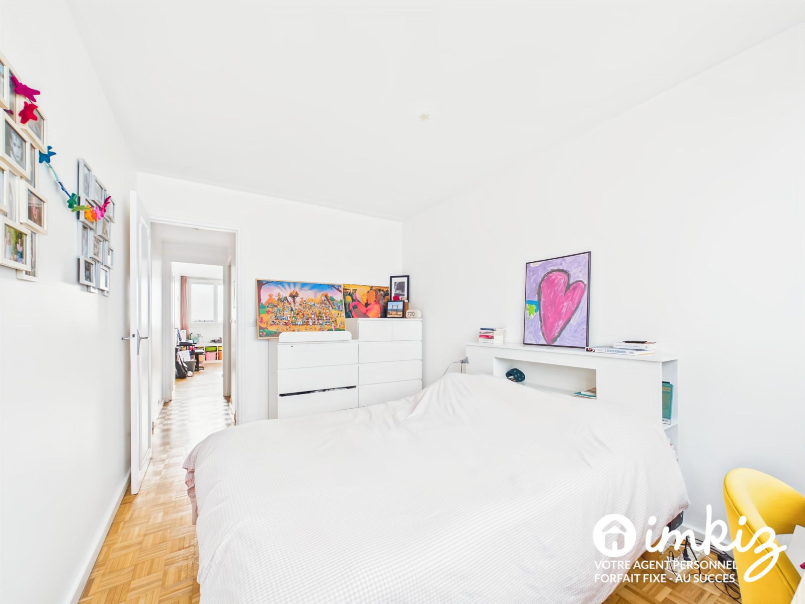 
                                                Vente
                                                 4 pièces lumineux en dernier étage