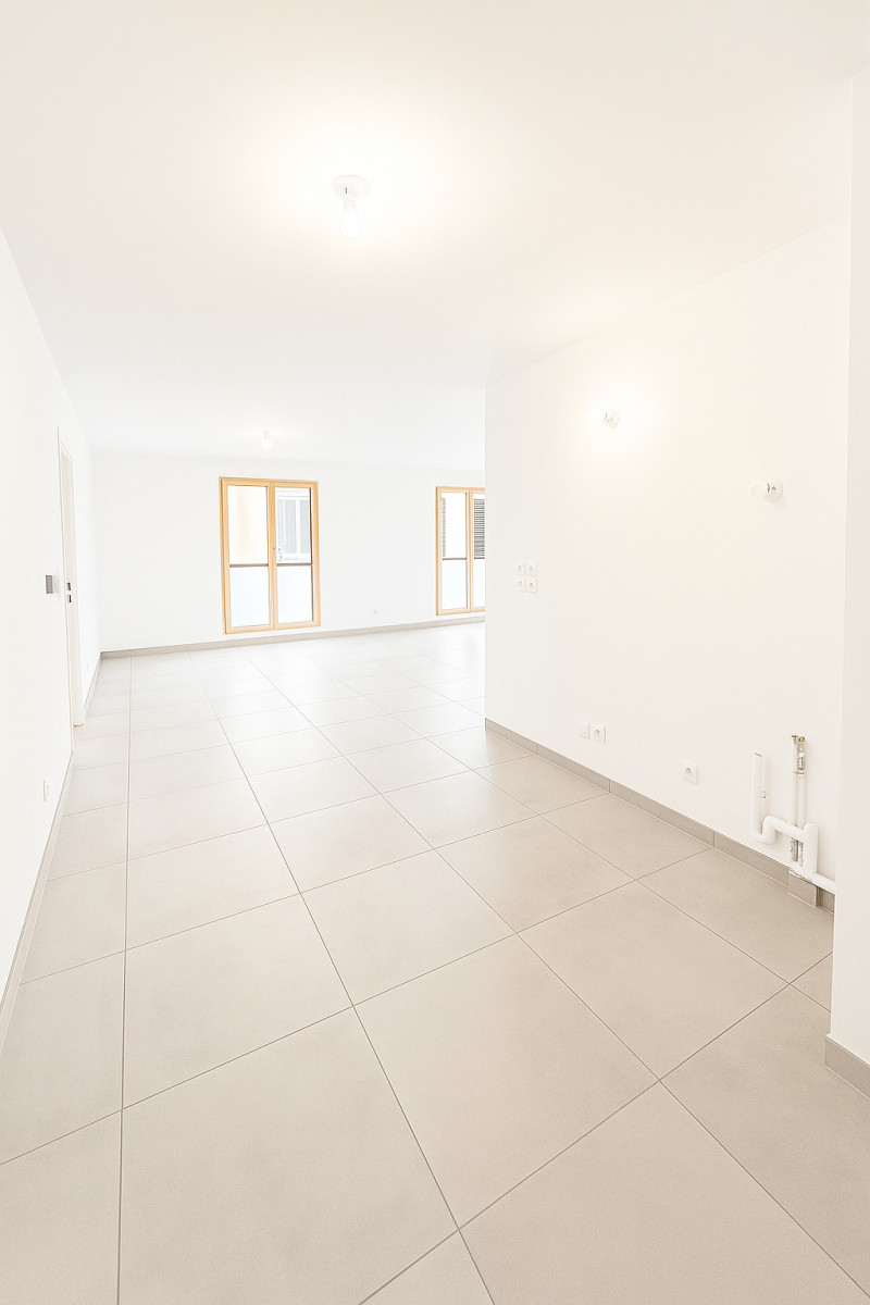 
                                                Vente
                                                 4 Pièces moderne à Lyon - Rue Saint-Pierre de Vaise, 1580€/mois*