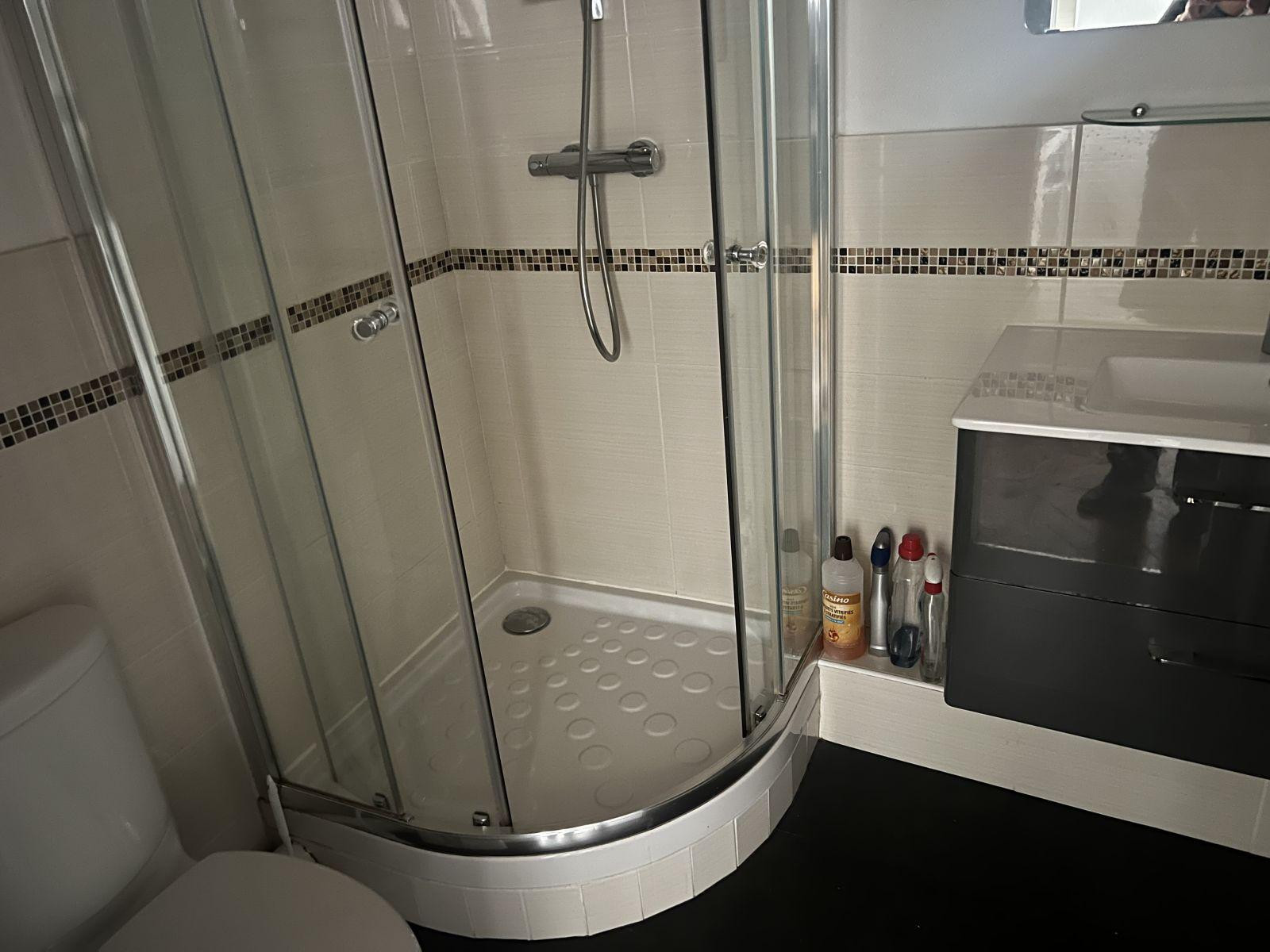 
                                                Location
                                                 47 m2 de  charme près Terreaux