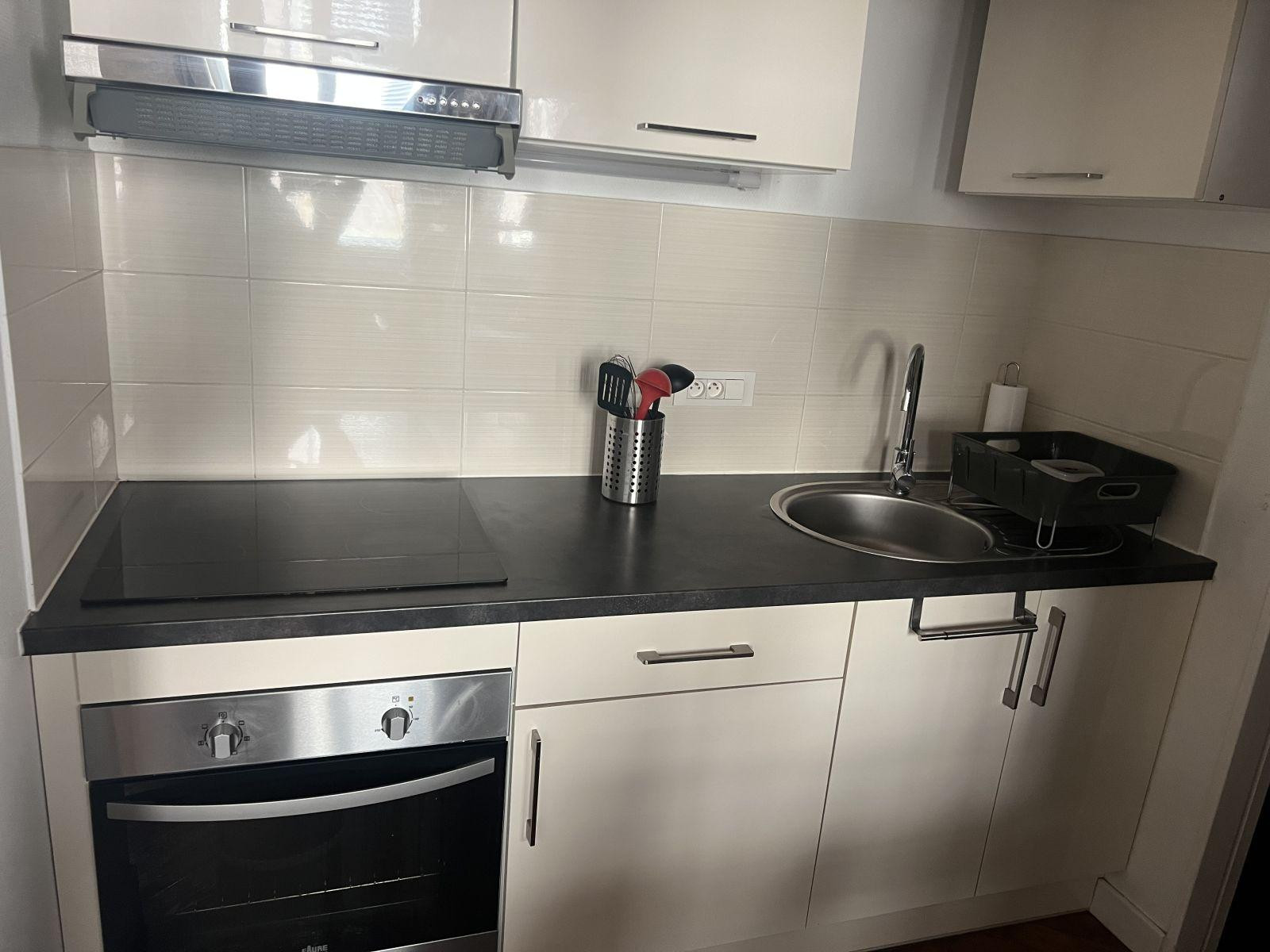 
                                                Location
                                                 47 m2 de  charme près Terreaux