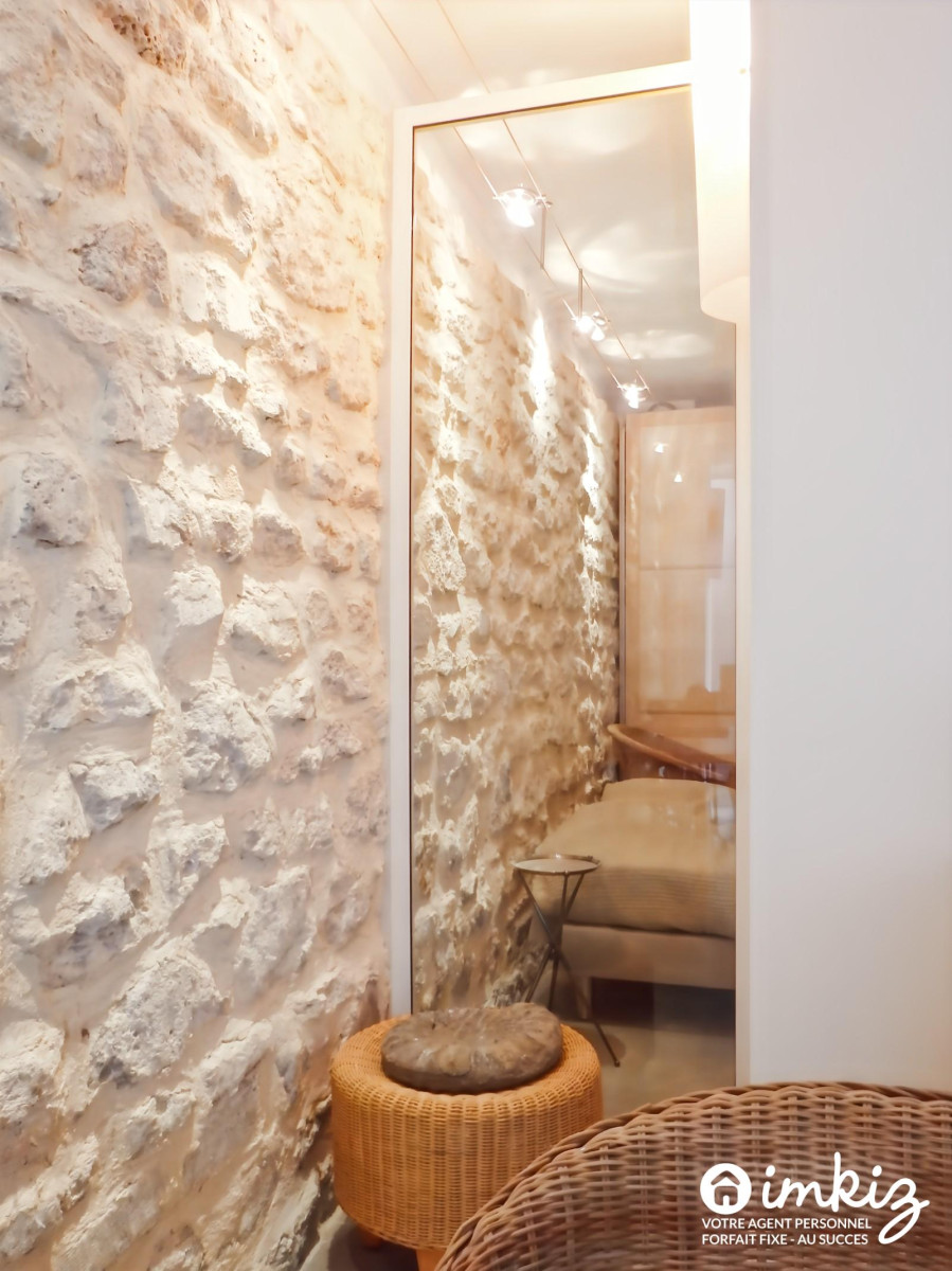 
                                                Vente
                                                 4P au grand volume dans un environnement verdoyant