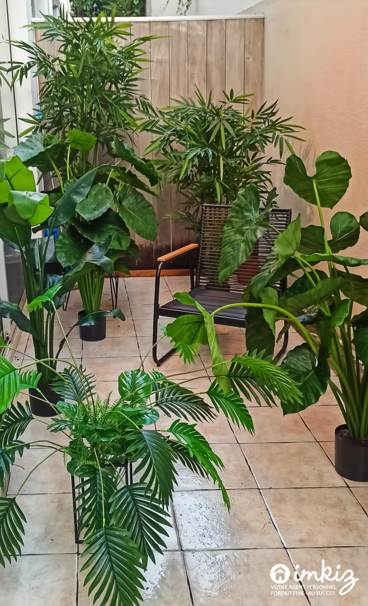 
                                                Vente
                                                 4P au grand volume dans un environnement verdoyant