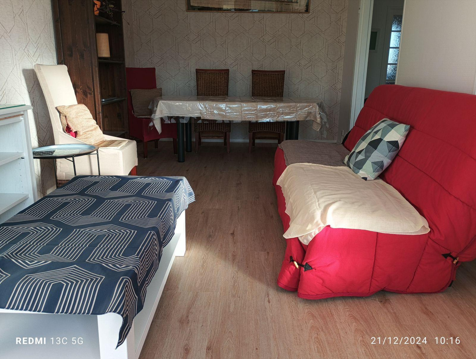 
                                                Location
                                                 4P meublé, à 4 min à pied du quai Gare Chartres