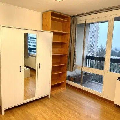 
                                                Colocation
                                                 5 chambres dans F5 meublé 94m² refait à neuf