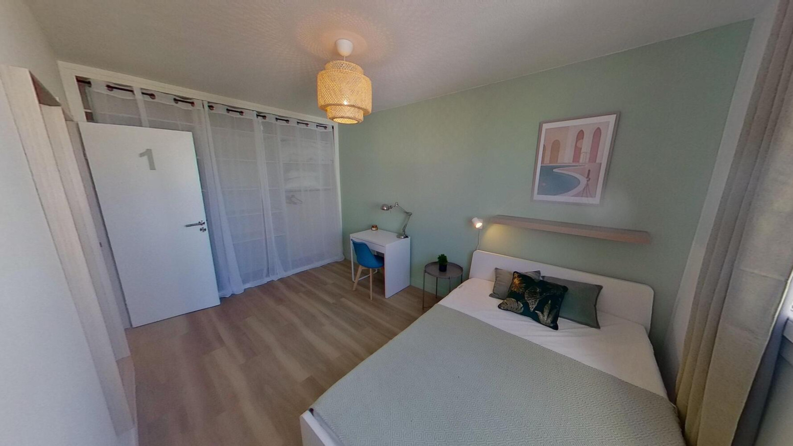 
                                                Colocation
                                                 Chambre en colocation appartement meublé