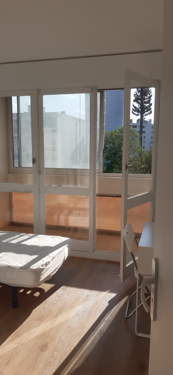 
                                                Colocation
                                                 5 chambres disponibles en colocation