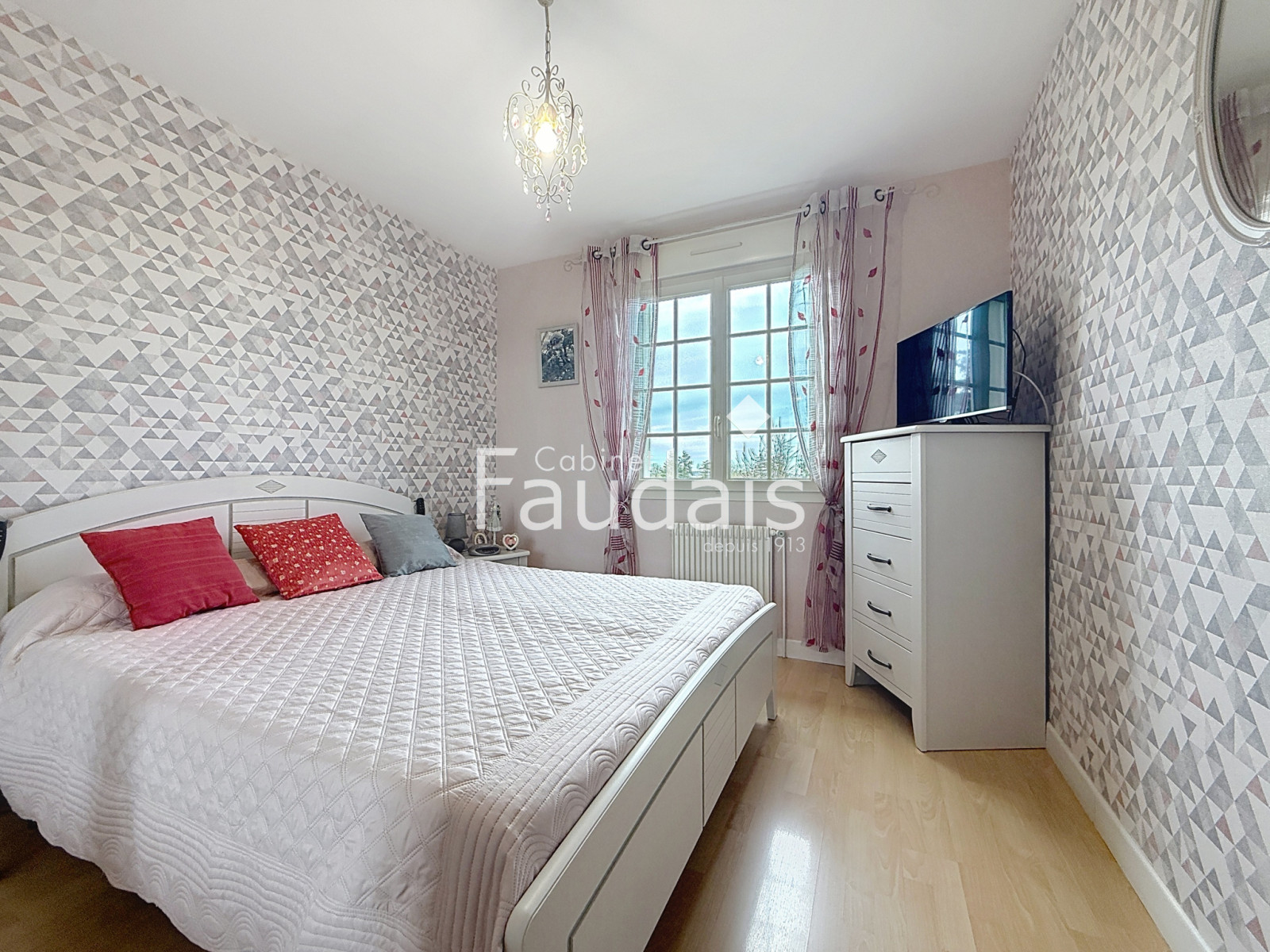 
                                                Vente
                                                 5 minutes de SAINT LO