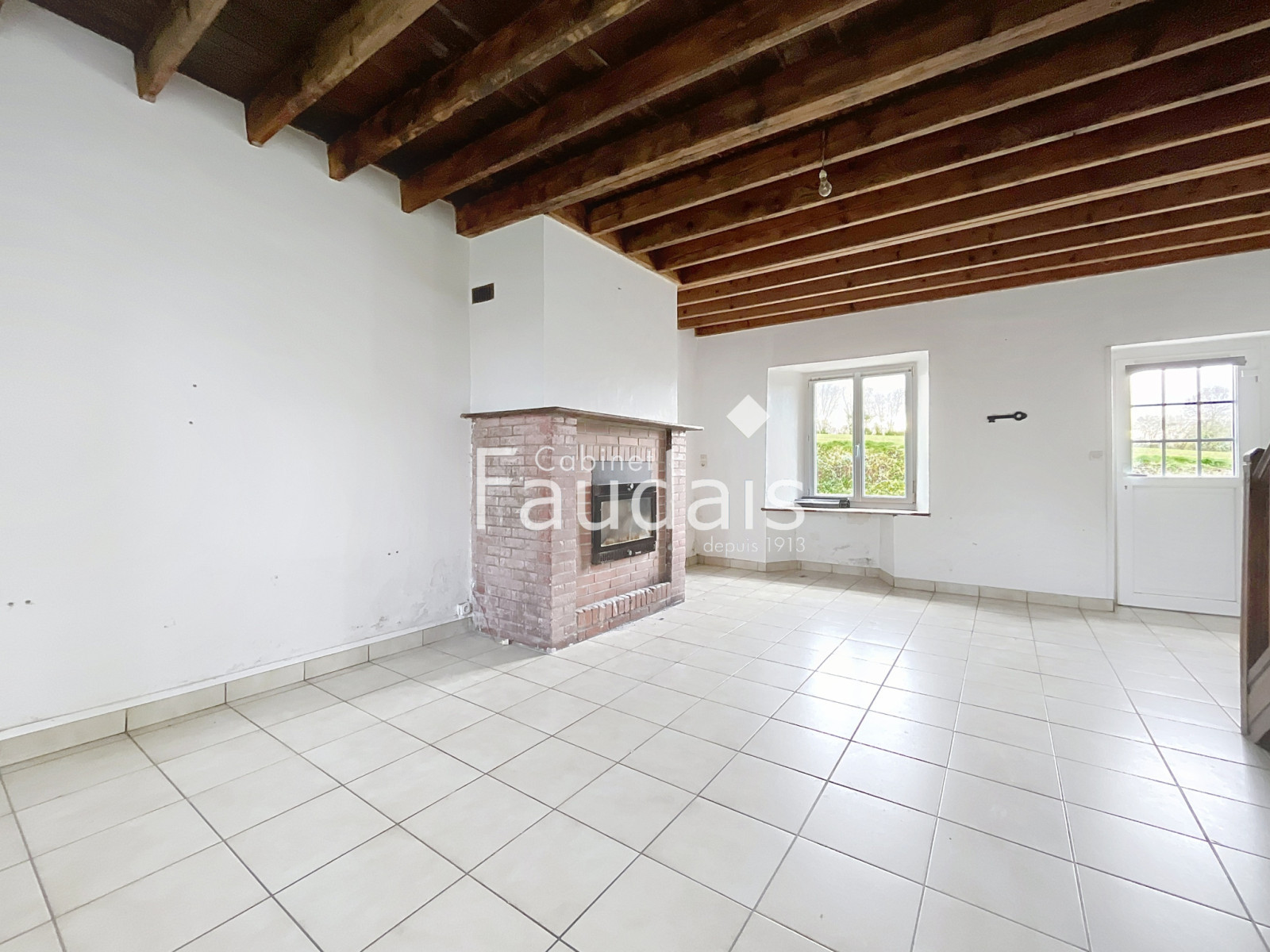 
                                                Vente
                                                 5 minutes de ST LO